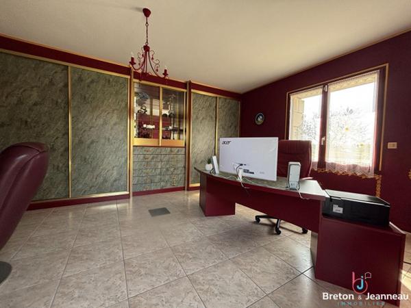 Propriété à Soulgé sur Ouette