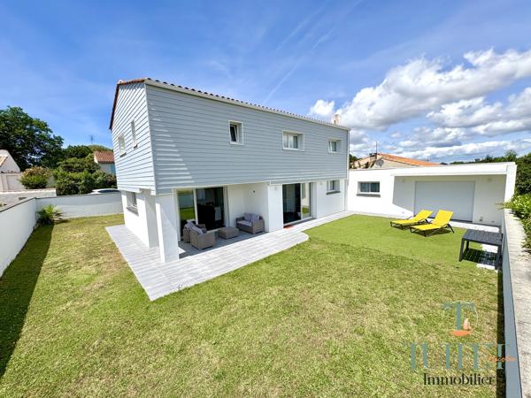 Maison contemporaine au calme, proche plages et commerces