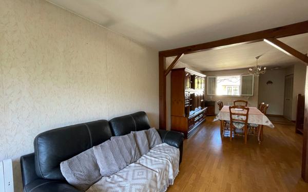 Maison à vendre    8 pièces • 118,72 m2 Yerres