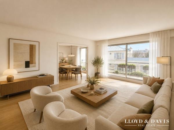 Versailles Notre-Dame – Appartement familial traversant avec balcon plein sud
