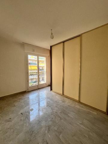 Appartement à NICE (06200)
