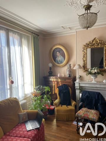 Maison à vendre 8 pièces 149 m² Fontainebleau