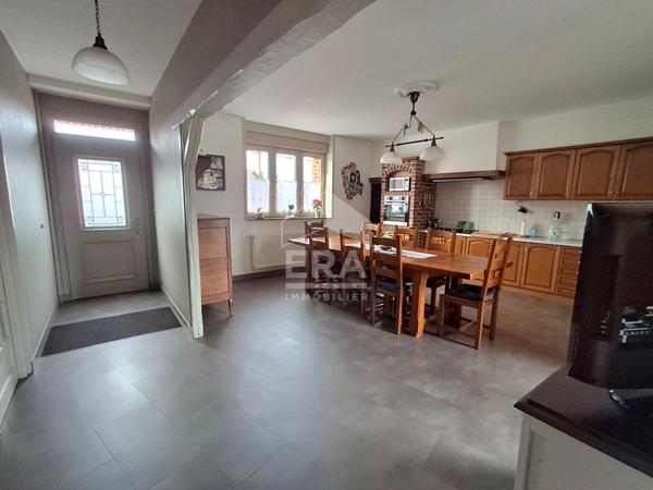 Maison de famille style corps de ferme Leforest 8 pièce(s) 205 m2