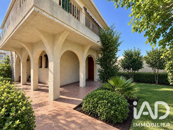 Maison à vendre 6 pièces 124 m² Saleilles