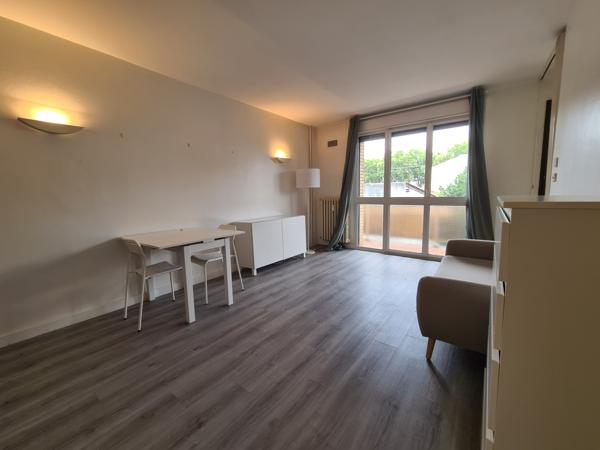 Studio 1 pièce(s) 27.82 m²
