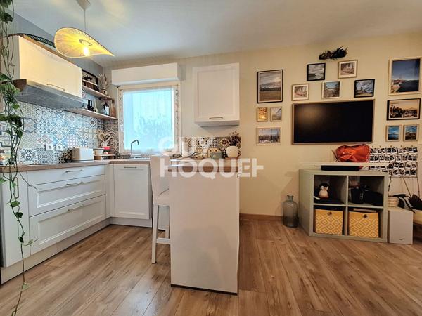 Très bel appartement T2 à Aytré - Dernier étage avec balcon et parking couvert.