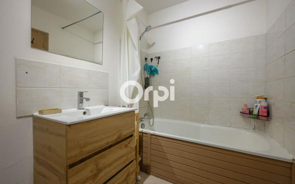 Appartement à vendre    2 pièces • 40 m2 Armentières