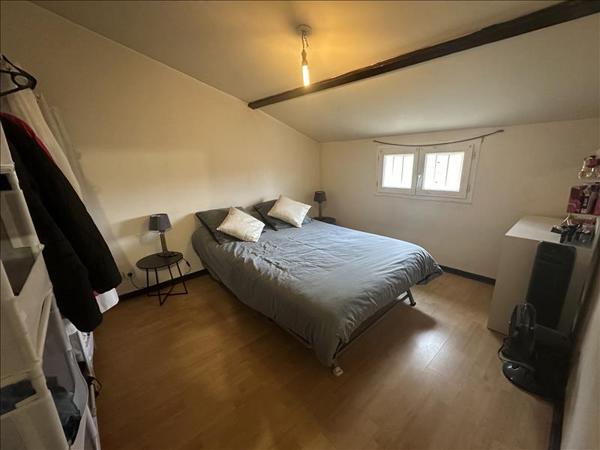 Immeuble à vendre |  Montpon-Ménestérol |  250 m²