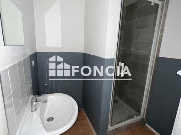 Location Appartement 2 pièces 37.3 m² - 3 RUE DU 11 NOVEMBRE La Suze Sur Sarthe 72210