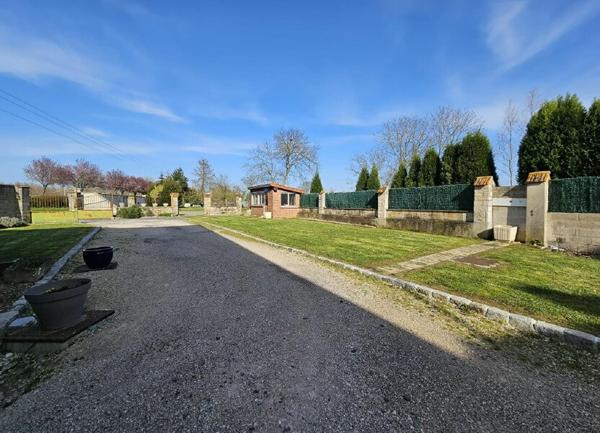 Immeuble à vendre    3 pièces •  Pargny-sur-Saulx