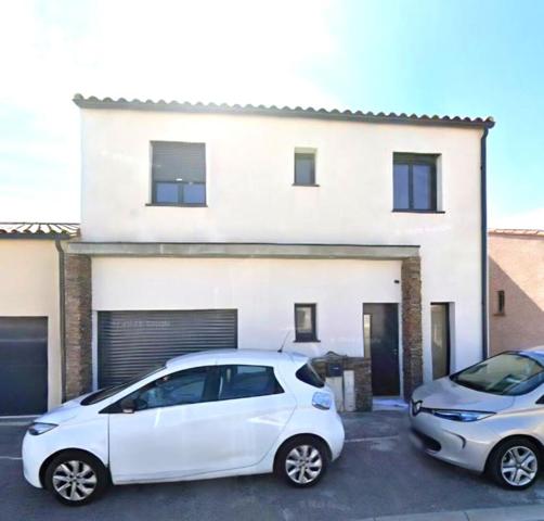 Villa  5 pièce(s) 120 m2 avec grande terrasse de 120m²