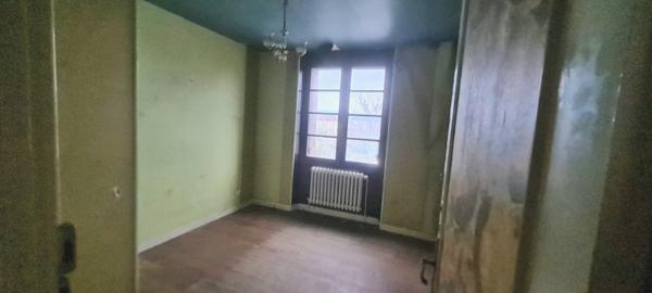 Maison à AUSSILLON, 81200 - 7 pièces 154m²