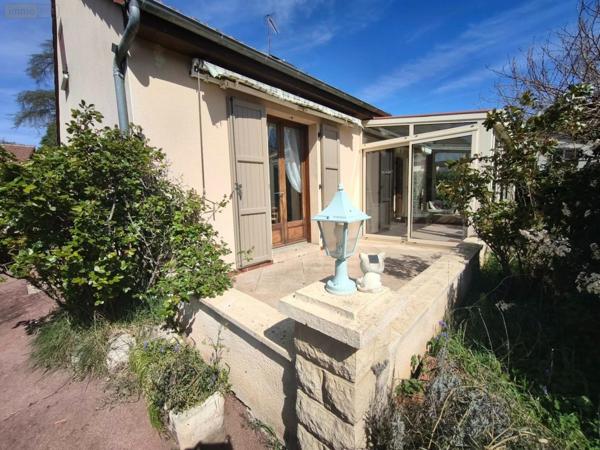 Maison à vendre à Maurs dans le Cantal (15600), ref : 059-2057