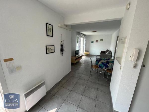 Appartement à louer 2 pièces 42m² Perpignan (66000)
