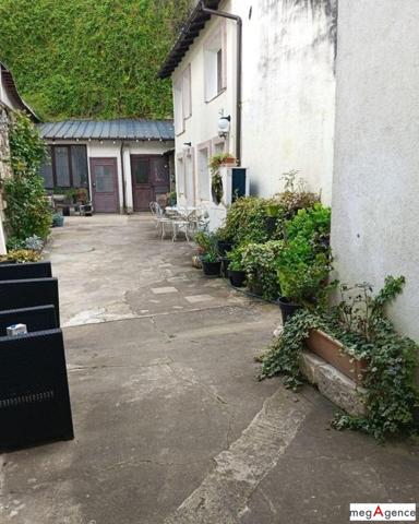 Maison à VENDOME, 41100 - 7 pièces 208m²
