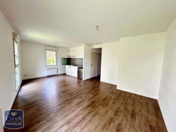 Appartement à louer 2 pièces 51.97m² Le Mans (72100)