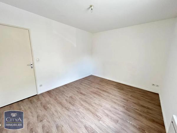 Appartement à louer 2 pièces 51.97m² Le Mans (72100)
