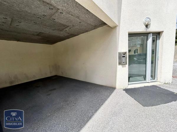 Appartement à louer 2 pièces 51.97m² Le Mans (72100)
