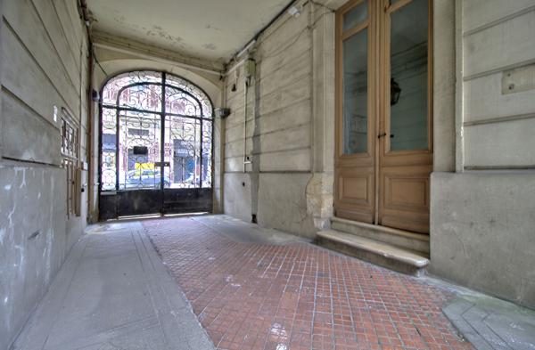 AGEN HYPER CENTRE - Appartement entièrement rénové de 147m² avec garage et cave en coeur de ville quartier CARNOT.