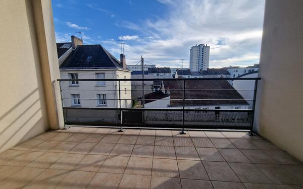 Appartement à louer    2 pièces •  Saint-Pierre-des-Corps