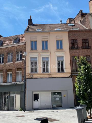 Dpt Nord (59), à vendre ROUBAIX immeuble rapport mixte commerce-bureau-appartement 11 pièces , 207m²