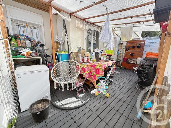 Immeuble à vendre  118 m2 VILLEMOMBLE - 93