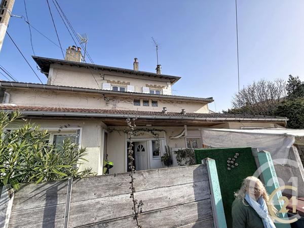 Immeuble à vendre  118 m2 VILLEMOMBLE - 93