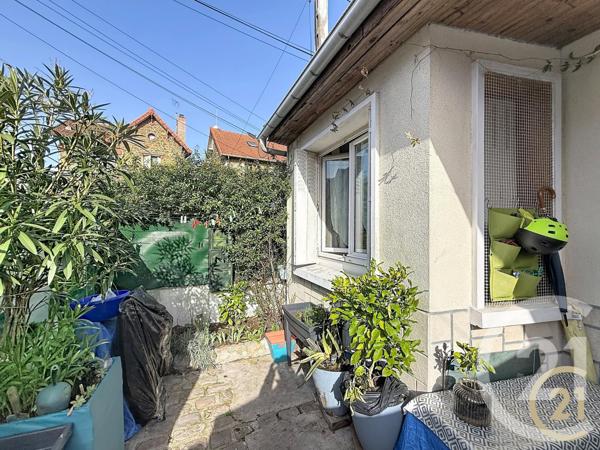 Immeuble à vendre  118 m2 VILLEMOMBLE - 93