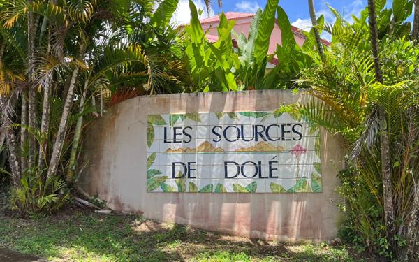 Appartement à vendre    4 pièces • 91,75 m2 Gourbeyre