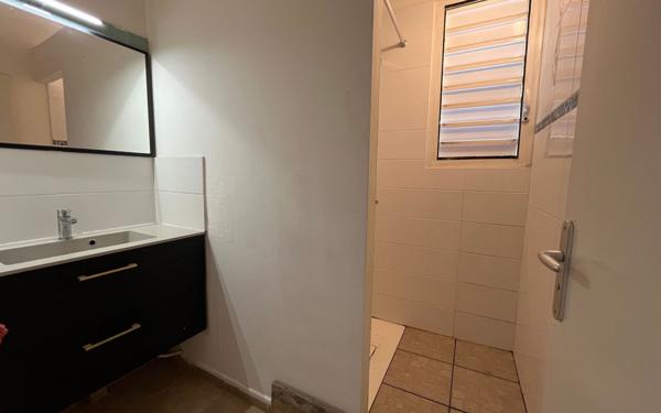 Appartement à vendre    4 pièces • 91,75 m2 Gourbeyre