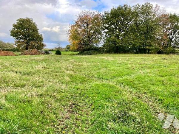 A VENDRE, à Villers Le Tourneur, proche FAISSAULT ET POIX-TERRON (à 5 minutes de la gare de Poi...