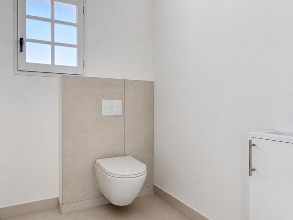 Maison
         5 pièces
        - 164 m² 350 000 € *