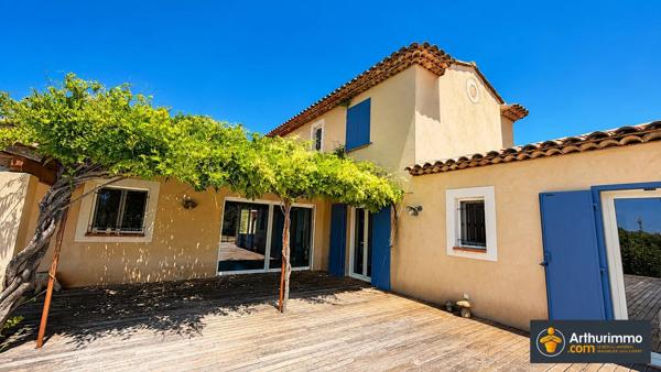 Vente                                                      Maison
                        
                     6 pièces                      148 m2                     à Pourrières