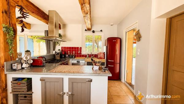 Vente                                                      Maison
                        
                     6 pièces                      148 m2                     à Pourrières