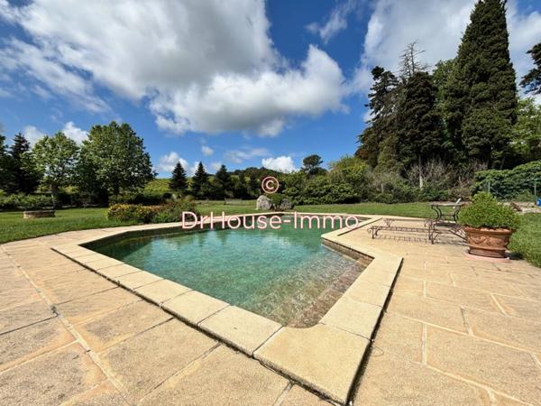 Bien immobilier à vendre 10 pièces de 365 m²