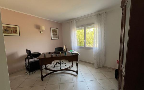 Maison à vendre    5 pièces • 180 m2 Muret