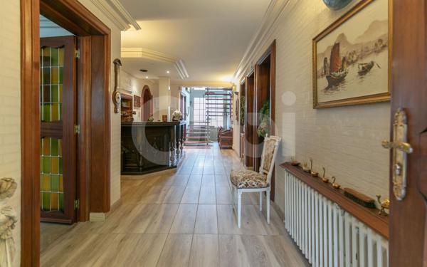 Maison à vendre    7 pièces • 212,05 m2 Chelles