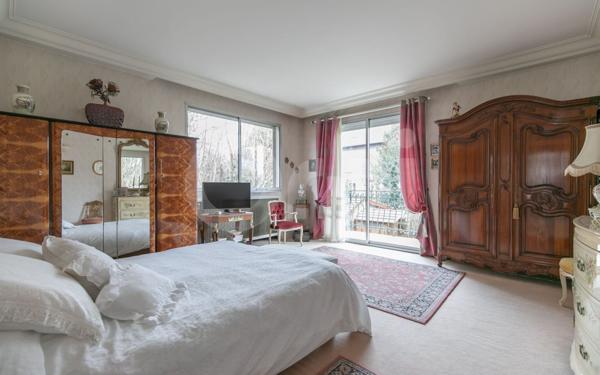 Maison à vendre    7 pièces • 212,05 m2 Chelles