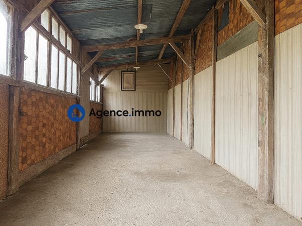 À vendre - Maison individuelle, 8 pièces située à Villiers-au-Bouin (37330)