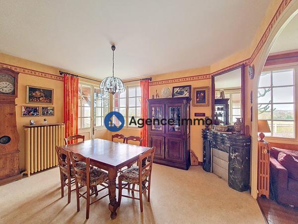 À vendre - Maison individuelle, 8 pièces située à Villiers-au-Bouin (37330)