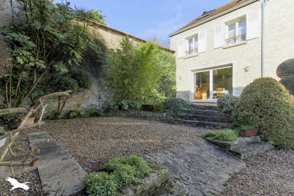 Maison à vendre |  Bouafle |  8 pièces | 195 m²