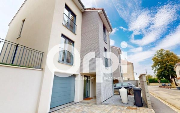 Maison à vendre    4 pièces • 140 m2 Villers-la-Montagne