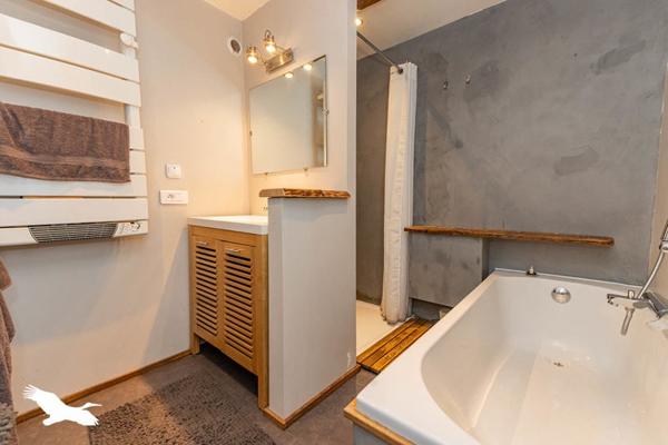 Grange 159 000 € Campan 4 p 200 m² DPE F