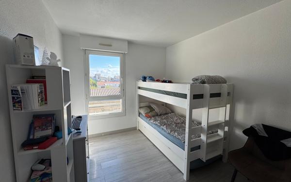 Appartement à vendre    3 pièces • 67,31 m2 Bordeaux