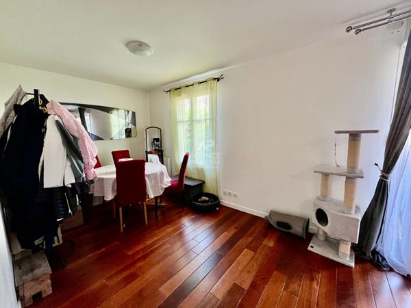 À vendre : Appartement 4 pièces à Vauréal €278 250 ** - Référence 2196