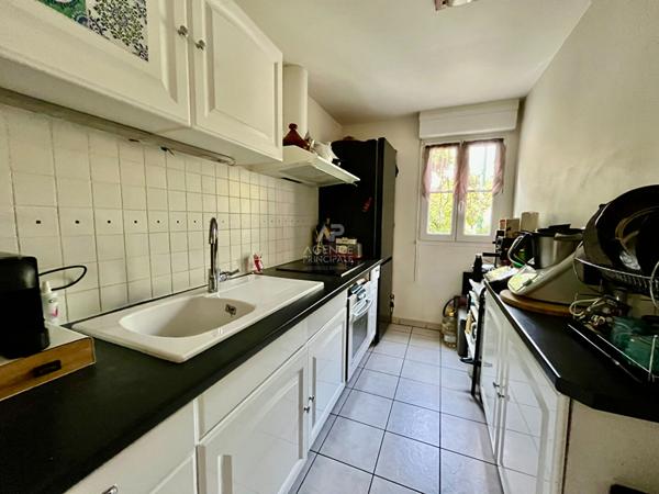 À vendre : Appartement 4 pièces à Vauréal €278 250 ** - Référence 2196