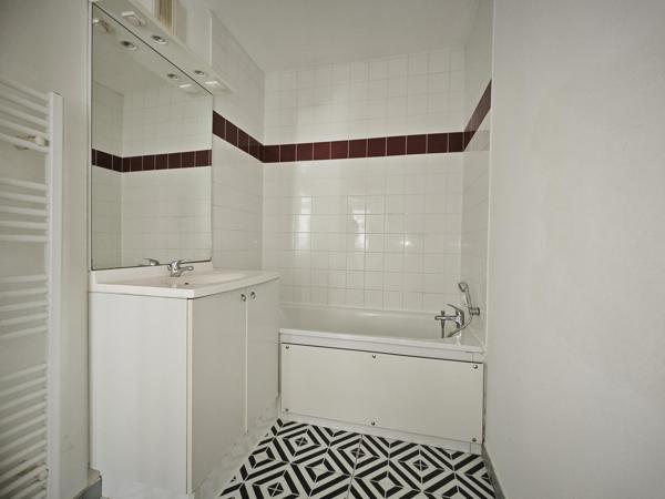 Location appartement T3 - Hyper-centre d'Angers