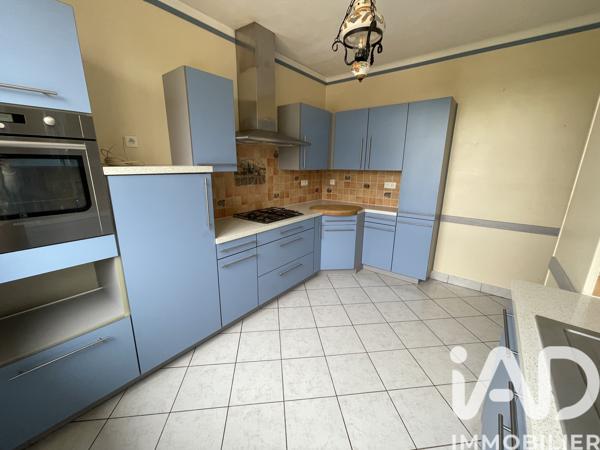 Maison à vendre 5 pièces 81 m² Pougues-les-Eaux