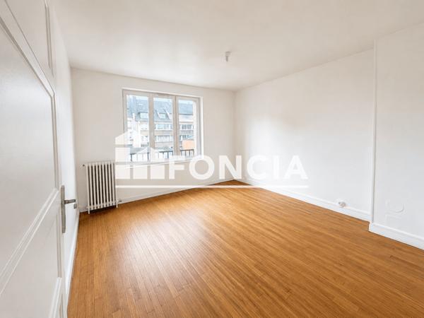 Location Appartement 3 pièces 70.48 m² - 7 RUE JULIEN SALLES Flers 61100