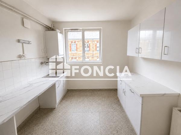 Location Appartement 3 pièces 70.48 m² - 7 RUE JULIEN SALLES Flers 61100